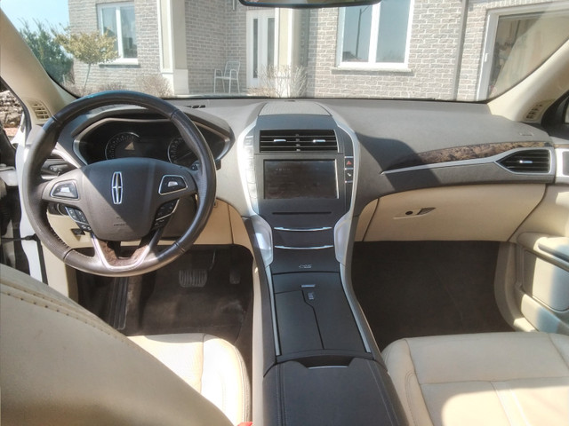 2013 Lincoln MKZ Reserve in Cars & Trucks in Woodstock - Image 4