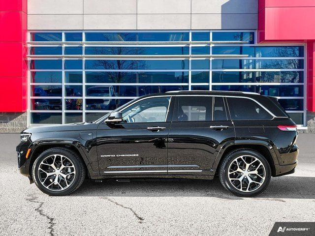 2022 Jeep Grand Cherokee 4xe Summit Reserve | Demo | Leather in Cars & Trucks in Guelph - Image 2