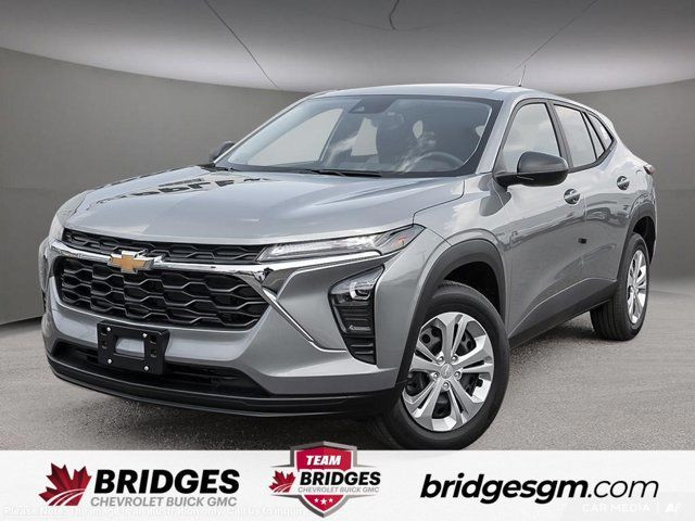 2025 Chevrolet Trax LS | Apple Carplay | Heated Seats in Cars & Trucks in Saskatoon