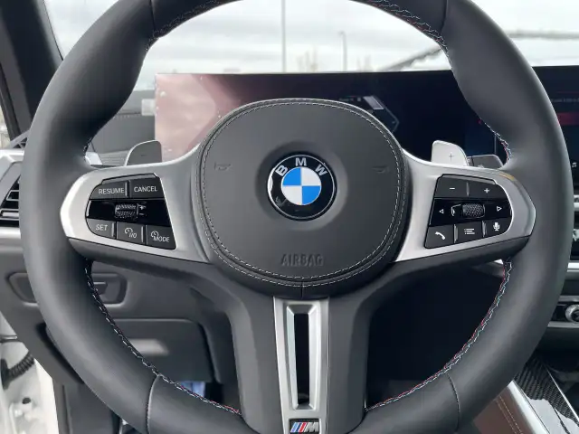 2025 BMW X5 M60i xDrive-Enhanced Pkg Driver Assistance, M Sport  in Cars & Trucks in Regina - Image 23