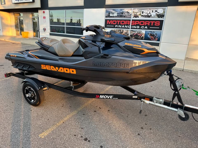 2022 SEADOO GTX 230 (FINANCING AVAILABLE) in Personal Watercraft in Kelowna - Image 4