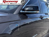 2022 JEEP GRAND CHEROKEE BASE 4XE Baltic Grey Metallic Black Leather Seats Perforated -- Optional Eq... (image 4)