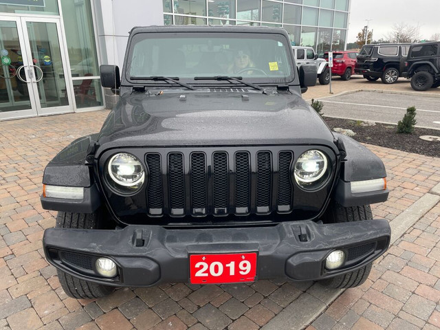 2019 Jeep Wrangler Unlimited Sahara in Cars & Trucks in Ottawa - Image 2