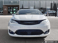 Command attention wherever you go in this 2020 Chrysler Pacifica Limited minivan, boasting a luxurio... (image 8)