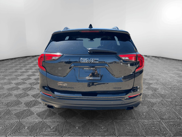 2019 GMC Terrain SLT AWD in Cars & Trucks in Medicine Hat - Image 4