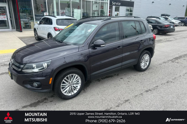 2016 Volkswagen Tiguan Comfortline - Sunroof in Cars & Trucks in Hamilton