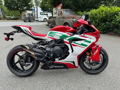 WE SHIP EVERYWHERE ~ EASY FINANCING OPTIONS ~ WE TAKE TRADES ??Parts ?Sales ?Service ?? Vancouver ?...