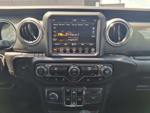 2023 Jeep Wrangler Sahara4x4 | 4 Door | Alpine Audio | Carplay in Cars & Trucks in Guelph - Image 4