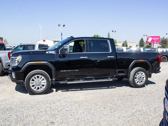 2023 GMC Sierra 2500HD 4WD Crew Cab Standard Box Denali for sale in Cars & Trucks in Edmonton - Image 2