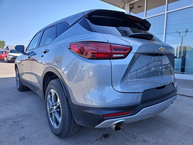 2023 Chevrolet Blazer LT | 2.0L I4 TURBO | HEATED SEATS in Cars & Trucks in Calgary - Image 3