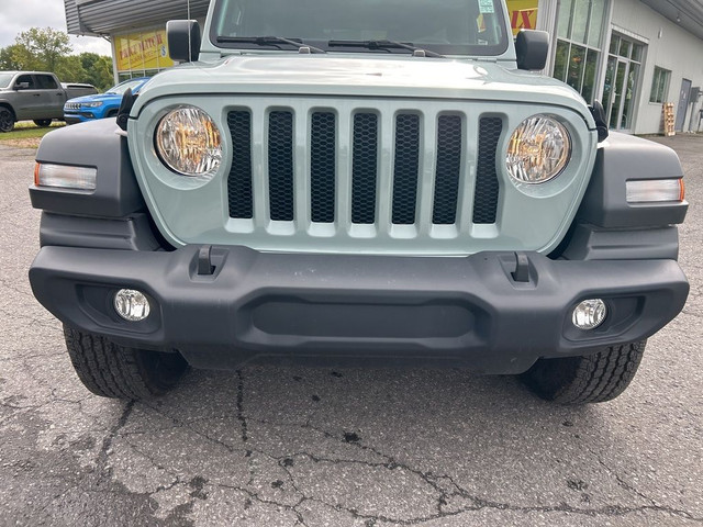 2023 Jeep Wrangler Sport S in Cars & Trucks in Ottawa - Image 2