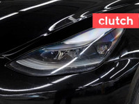 1 OWNER / Rear Heated Seats, Dual Zone Front Climate Control, Touchscreen Display and more! Clutch i... (image 7)