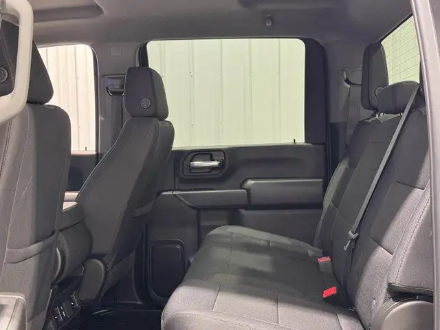 2024 Chevrolet Silverado 2500HD Custom- Blacked Out - Power Seat in Cars & Trucks in Barrie - Image 21