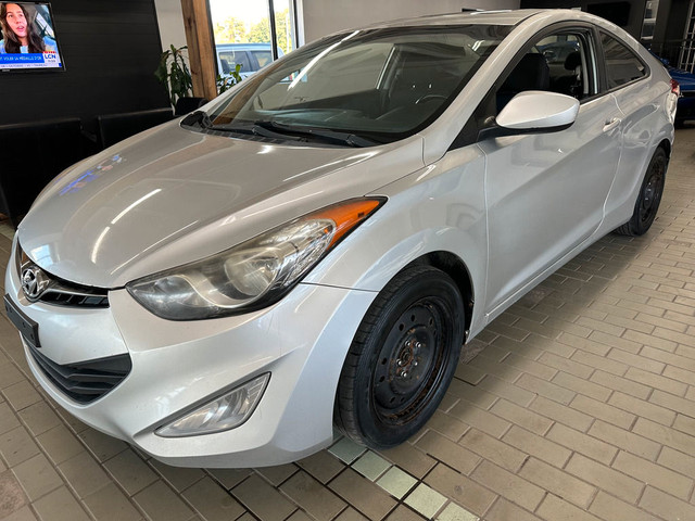  2013 Hyundai Elantra Coupe 2dr Cpe Auto GLS, AIR CLIM, BLUETOOT in Cars & Trucks in Longueuil / South Shore