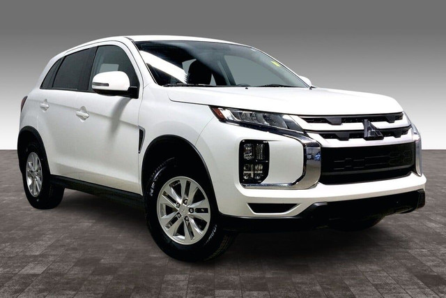 2020 Mitsubishi Rvr AWD SE in Cars & Trucks in Edmonton - Image 2