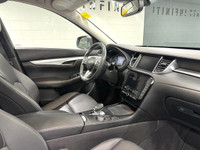 The 2021 Infiniti QX50 Luxe presents a compelling combination of power and sophistication with its e... (image 5)