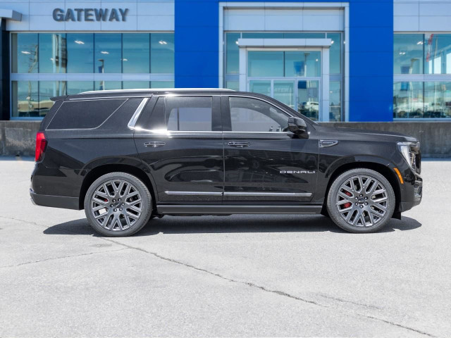 2025 GMC Yukon Denali Ultimate in Cars & Trucks in Mississauga / Peel Region - Image 3