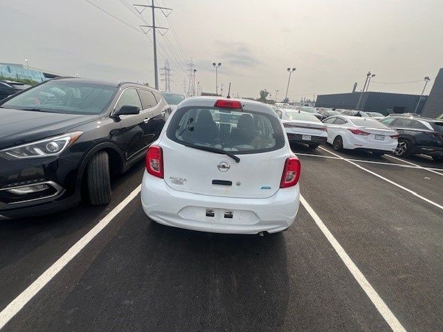 2015 Nissan Micra S in Cars & Trucks in City of Montréal - Image 4