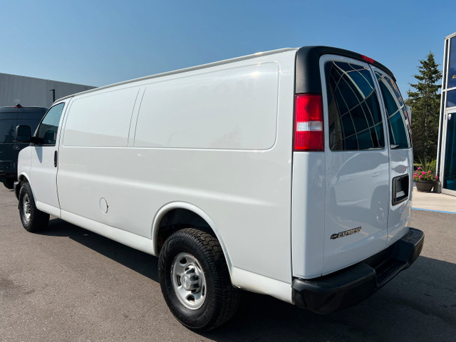 2017 Chevrolet Express Express 2500 -CARGO-  Extended in Cars & Trucks in Oakville / Halton Region - Image 3