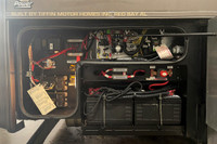 Imagine waking up every morning in your own private oasis. The 2013 Tiffin Allegro Bus 40QBP offers... (image 6)