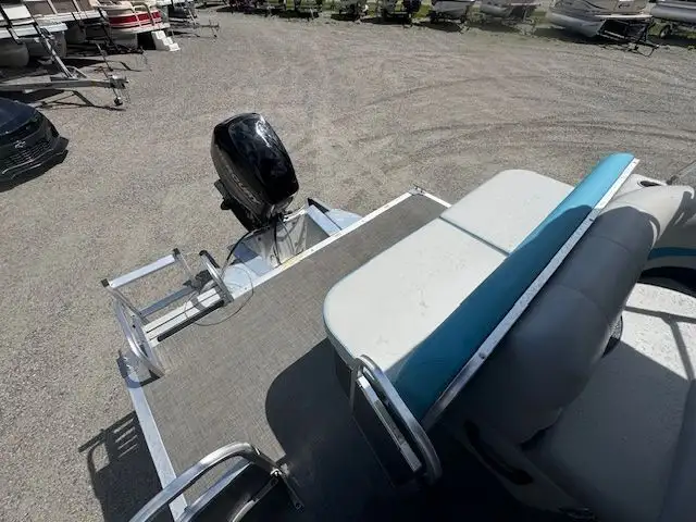 2018 21' LEGEND SPLASH COTTAGE PONTOON 40HP HIGH TORQUE 4-STROKE in Powerboats & Motorboats in Peterborough - Image 15