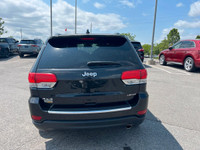 2015 Jeep Grand Cherokee Limited - Black on Black Leather Interior - Loaded with Bluetooth, Navi, Pa... (image 2)