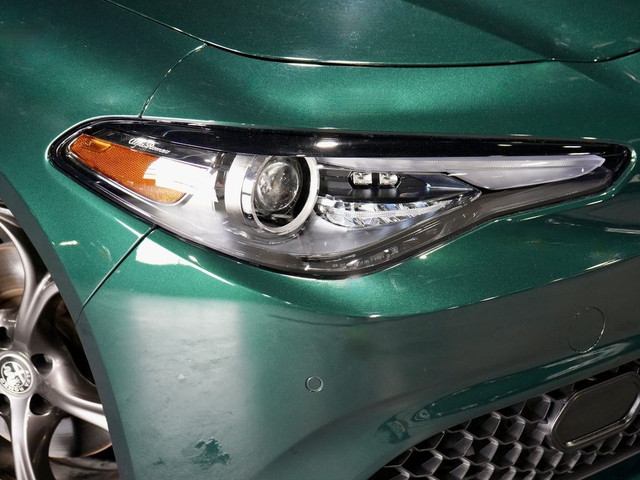 2021 Alfa Romeo Giulia Ti Sport AWD in Cars & Trucks in Mississauga / Peel Region - Image 3