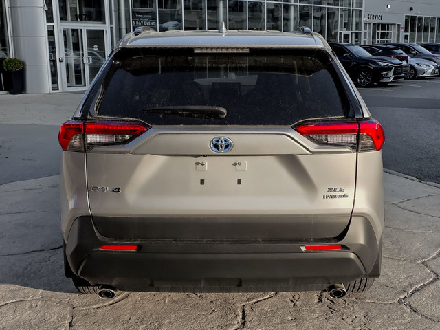 2022 Toyota RAV4 Hybrid XLE AWD in Cars & Trucks in City of Toronto - Image 4