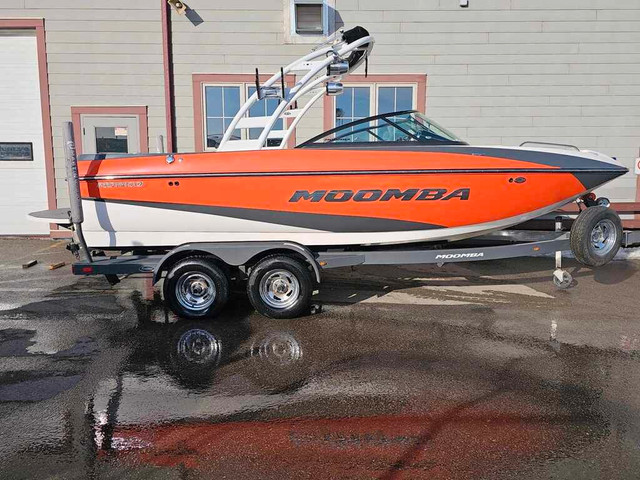  2014 Moomba MONDO FINANCING AVAILABLE in Powerboats & Motorboats in Calgary - Image 2