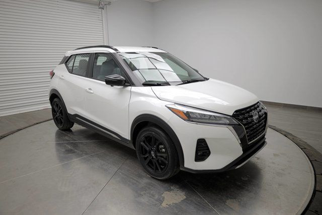 2024 Nissan Kicks SR in Cars & Trucks in Calgary