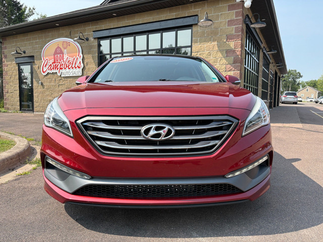 2015 Hyundai Sonata Sport Panoramic Sunroof! Backup Cam! in Cars & Trucks in Moncton - Image 2