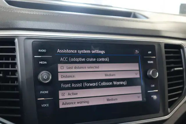 2018 Volkswagen Atlas COMFORTLINE AWD - CAMERA|BLINDSPOT|COLLISI in Cars & Trucks in City of Toronto - Image 18