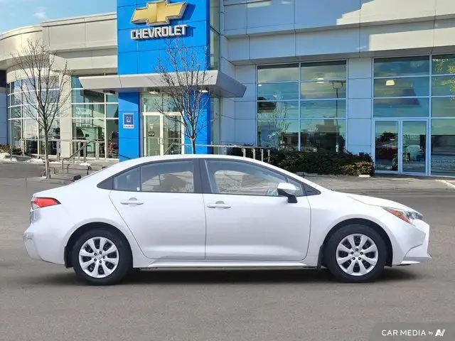 2021 Toyota Corolla LE in Cars & Trucks in Oshawa / Durham Region - Image 23