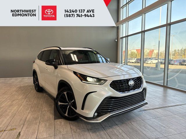 2022 Toyota Highlander XSE AWD 7 Seats | Red Leather in Cars & Trucks in Edmonton