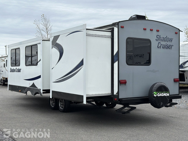 2016 Shadow Cruiser 313 BHS Roulotte de voyage in Travel Trailers & Campers in Laval / North Shore - Image 3