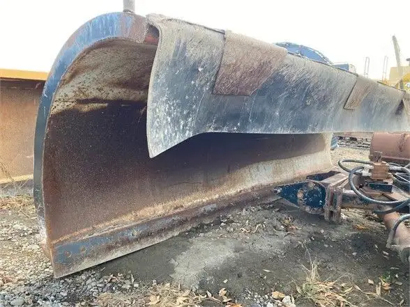 Tenco Truck Snow Plow 12 ft #7905 BP in Heavy Equipment in Edmonton - Image 3