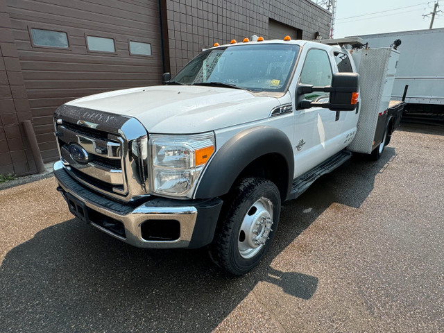 2013 Ford Super Duty F-450 DRW XLT FLAT DECK DIESEL 4X4 in Cars & Trucks in Calgary - Image 2