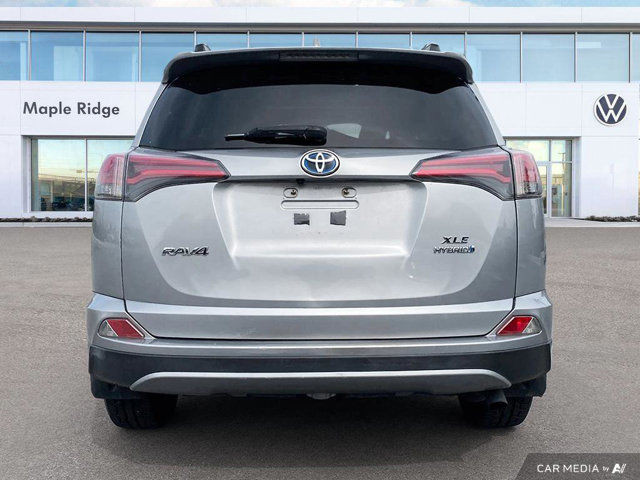 2017 Toyota RAV4 Hybrid LE+ | AWD | Adaptive Cruise Control in Cars & Trucks in Tricities/Pitt/Maple - Image 4