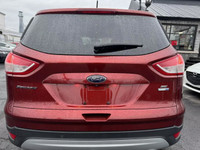 2014 Ford Escape SE Awd bien équipé avec groupe électrique caméra de recul 2 clés avec 8 pneus pneus... (image 6)