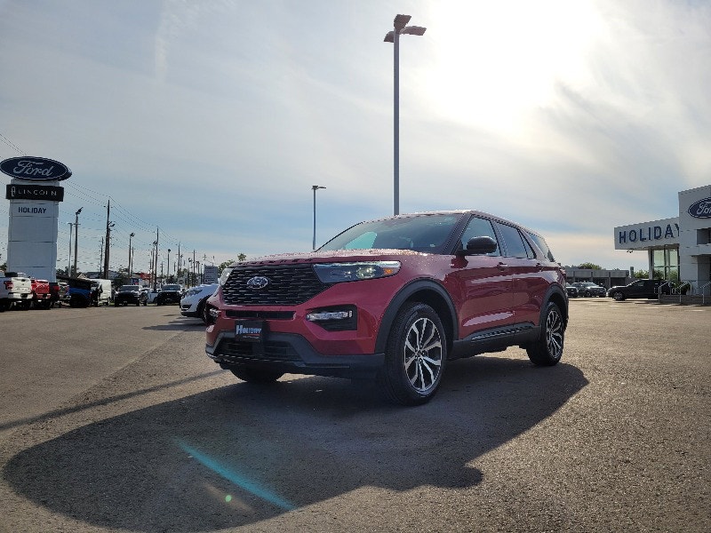 2022 Ford Explorer ST-Line