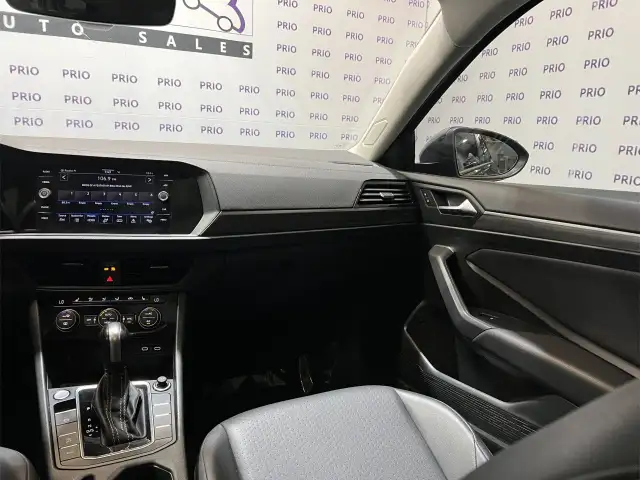 2021 Volkswagen Jetta in Cars & Trucks in Ottawa - Image 27