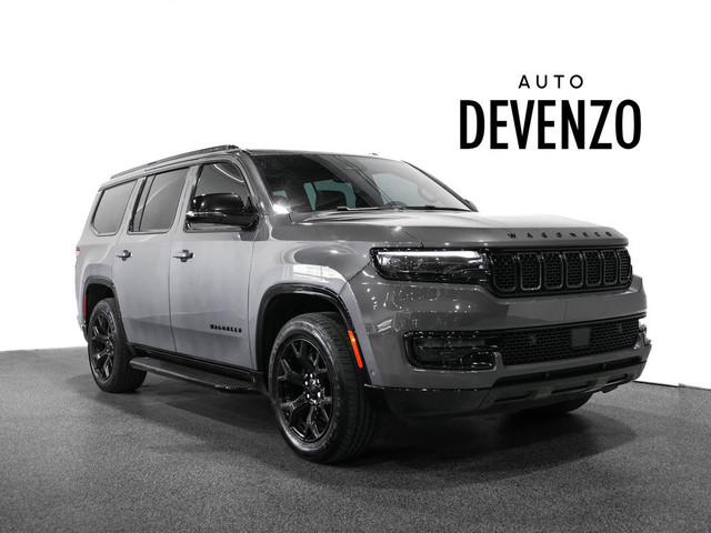 2023 Jeep Wagoneer Series II Carbide 4x4 7 Passenger in Cars & Trucks in Laval / North Shore