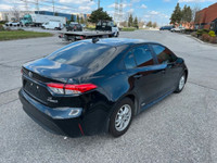 *** LE ALL WHEEL DRIVE HYBRID *** 4 CYL ** ** CLEAN CARFAX ** 2 SETS OF RIMS AND TIRES ** WINTER TIR... (image 4)