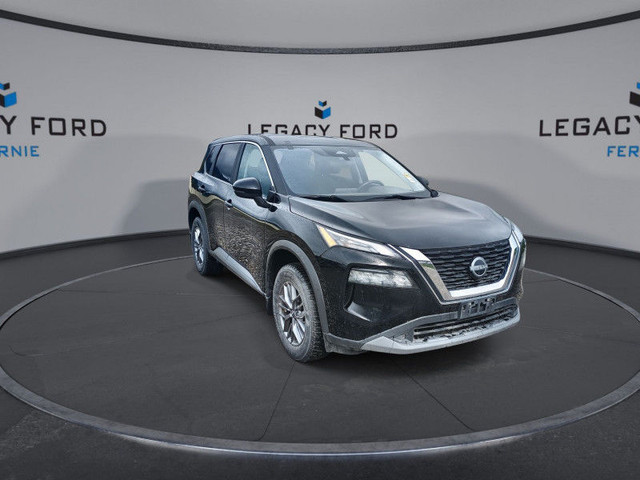 2023 Nissan Rogue S AWD 2.5L, Heated Seats & Steering Wheel in Cars & Trucks in Cranbrook - Image 3