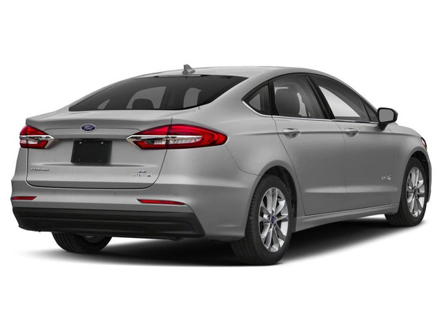 2019 Ford Fusion Hybrid Titanium in Cars & Trucks in Oshawa / Durham Region - Image 3