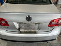 This vehicle is being sold AS IS/AS TRADED and is not represented as being in roadworthy condition,... (image 8)
