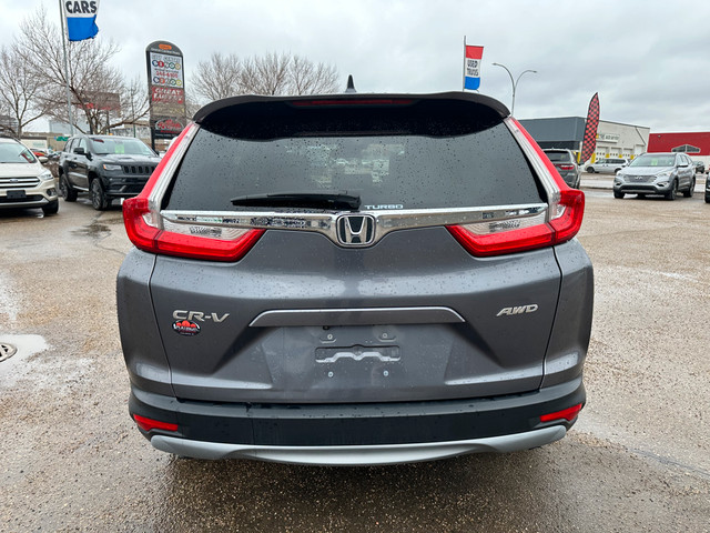 2017 Honda CR-V EX-L - Sunroof - Leather Seats in Cars & Trucks in Saskatoon - Image 4