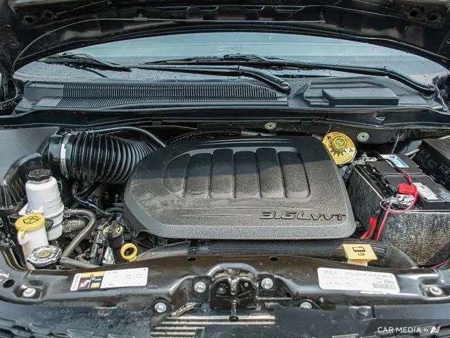 2019 Dodge Grand Caravan SE CVP Stow N Go Rear Camera in Cars & Trucks in St. Albert - Image 9