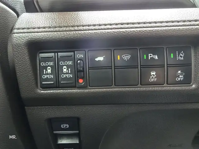 2018 Honda Odyssey EX-L RES REVERSE / SIDE CAMERA,Road Departure in Cars & Trucks in City of Toronto - Image 33