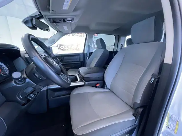 2023 Ram 1500 Classic Express | 4X4 | Backup Camera in Cars & Trucks in Prince George - Image 21
